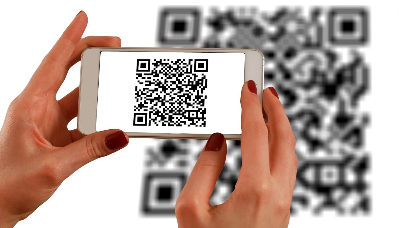 How to Generate and Manage QR Codes for Your Short Links on Snaplink